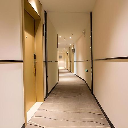 City Comfort Inn Qinzhou Port District Central Square Longmen  Eksteriør billede
