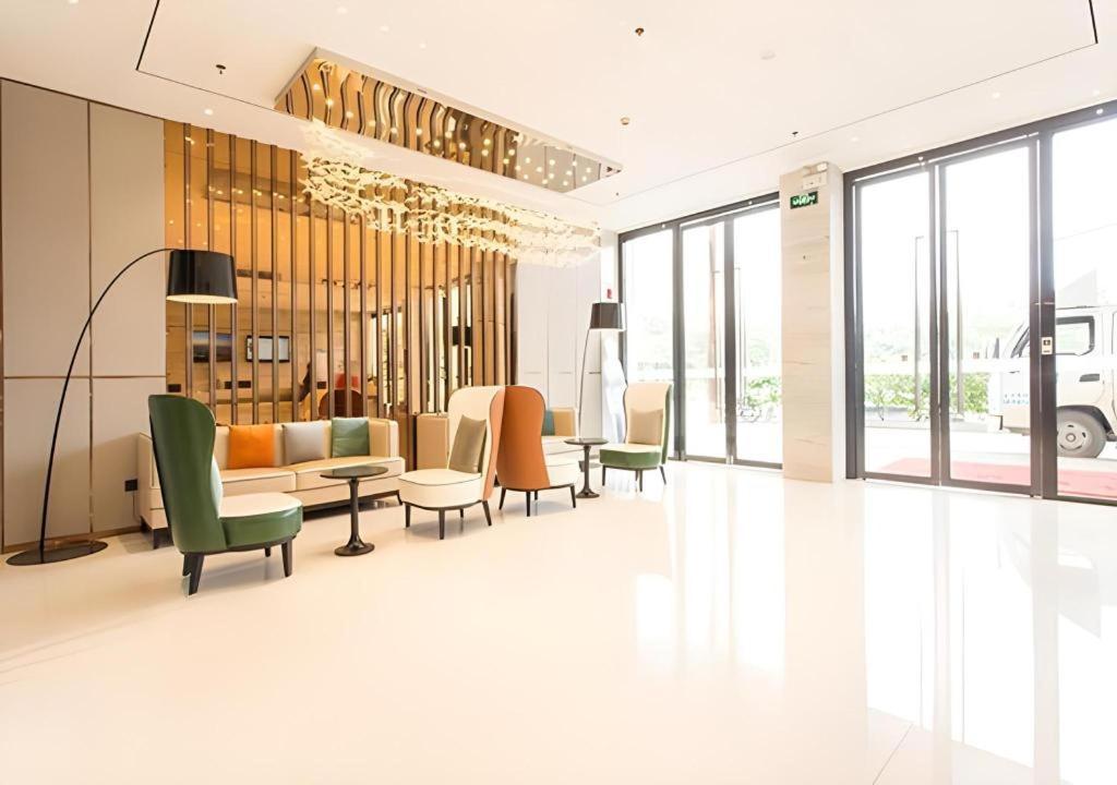 City Comfort Inn Qinzhou Port District Central Square Longmen  Eksteriør billede